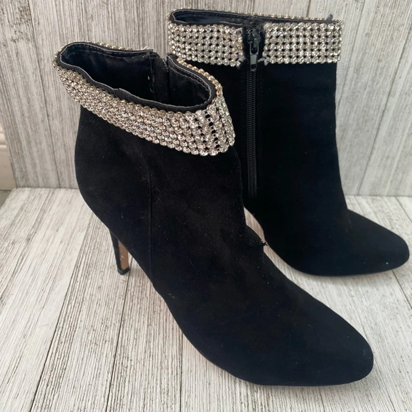 NEW YORK & COMPANY RHINESTONE-CUFF HEEL BOOTIE SIZE 10 - Picture 2 of 10